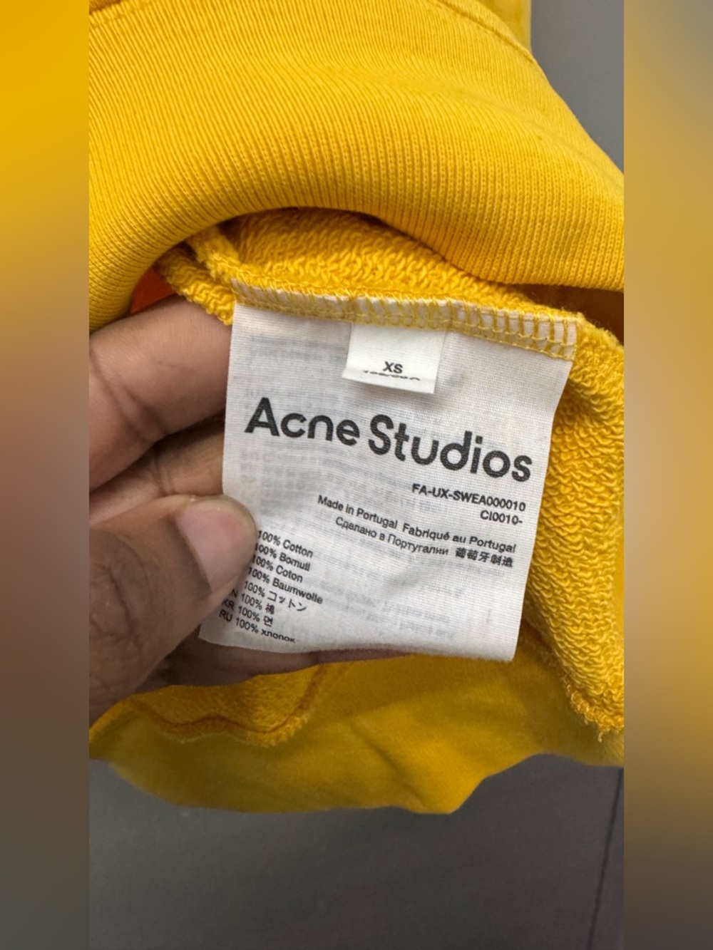 Acne Studios Fairview Face Mens XS Honey Yellow Fleeceback Crewneck Sweater - Picture 6 of 10